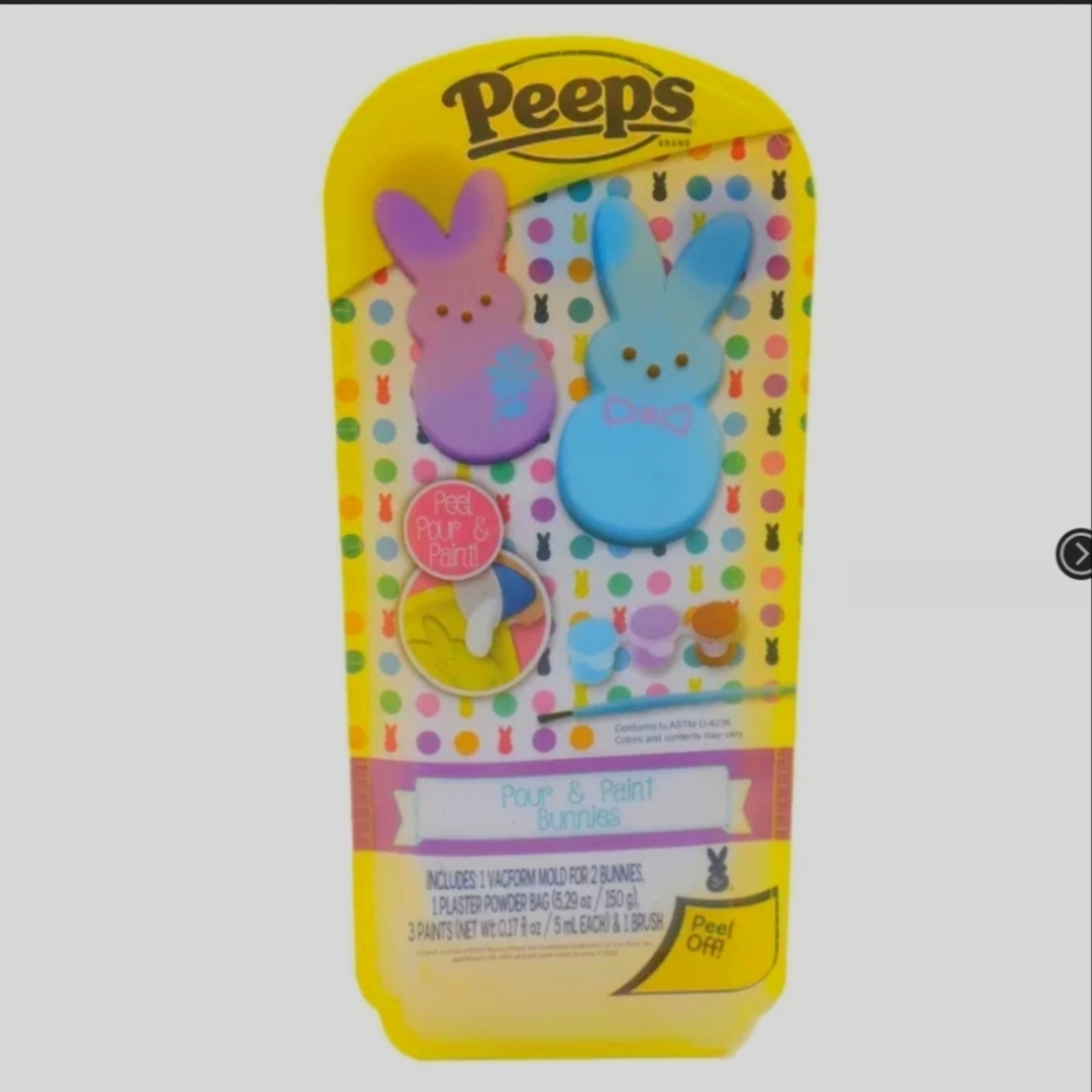 New Peeps Pour N Paint Bunnies DIY Art Kits. Includes: 3 paint pots, paint brush